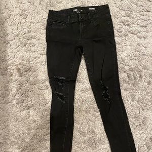 Black Skinny Jeans